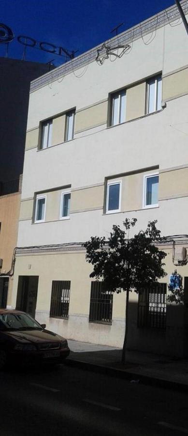 Hello Villarreal Suites Vila-real Dış mekan fotoğraf